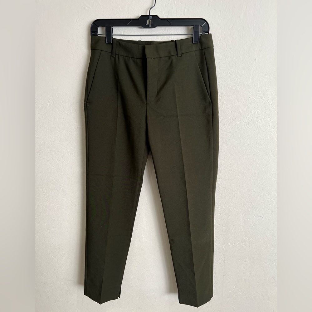 NWT Zara Woman’s dress pants, sz S